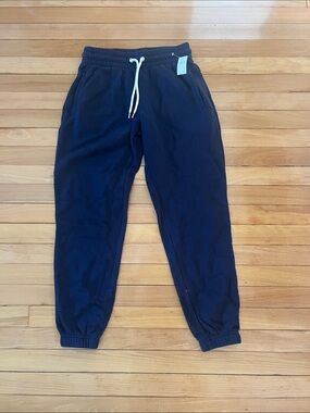 NWT Women’s Gap Navy Blue Jogger Sweatpants, size XS
